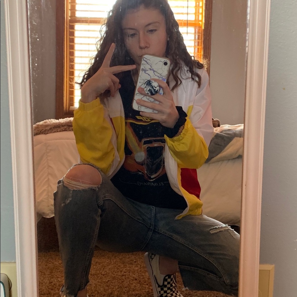 Meet your Posher, Mya